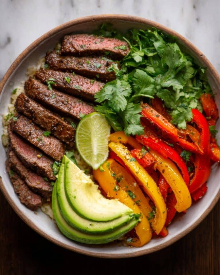 Low Carb Steak Fajita Bowl – A Keto-Friendly Recipe with Juicy Steak and Colorful Veggies Recipe